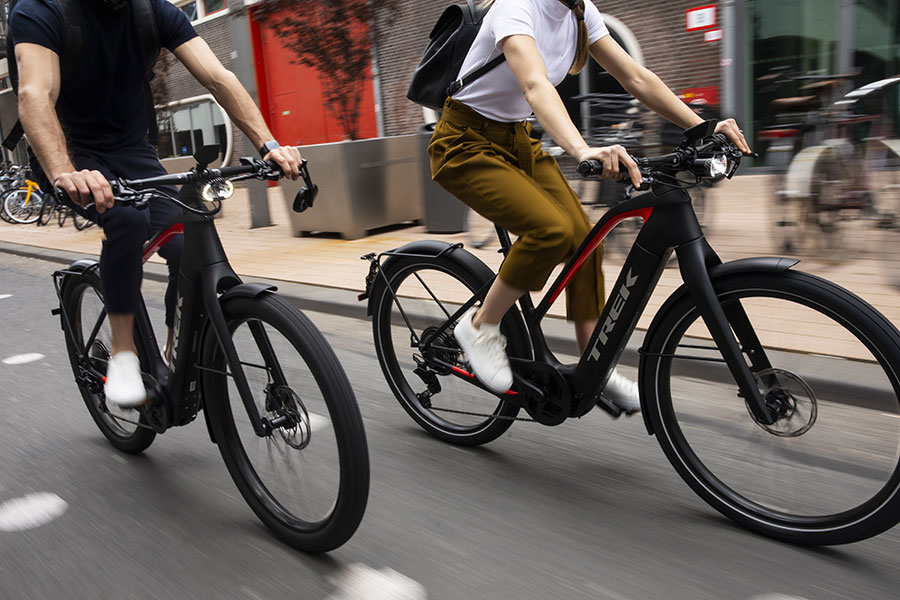 e-bike(イーバイク)とは？従来の電動アシスト自転車との違い